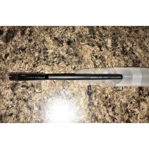 NEW Mary Kay Cream Eye Color/Concealer Brush